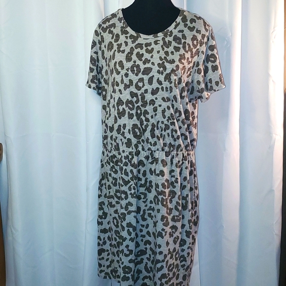 Old Navy Dress - Picture 1 of 5